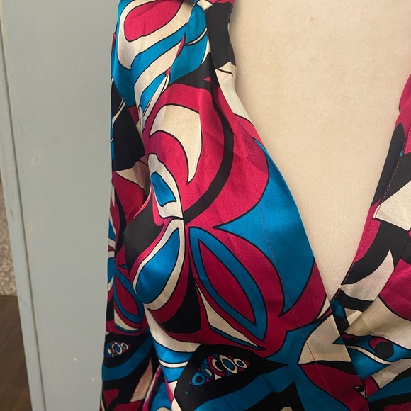 Lafayette 148 Silk wrap blouse - Picture 5 of 9